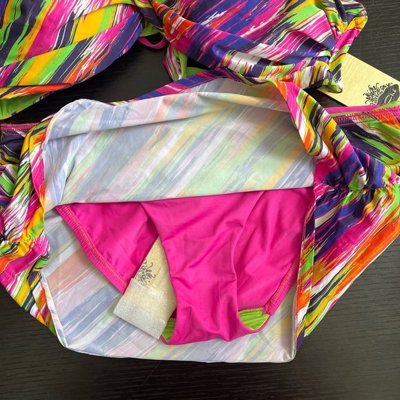 ❣️🆕A.Che Colorful Bandeau Top & Skirt Bottom Bikini❣️ - Picture 9 of 10
